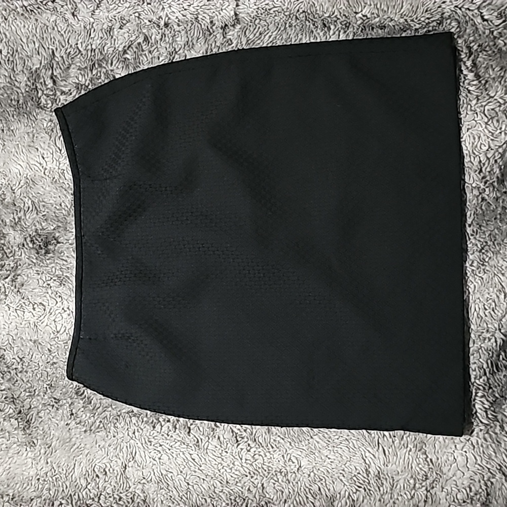 Tahari, ASL skirt